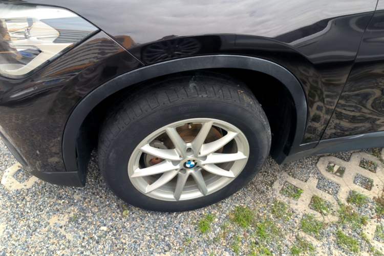 Used BMW X1 2018 sDrive18Li Fashion Model Left Front Wheel Hub