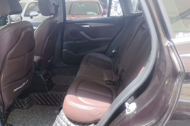 Used BMW X1 2018 xDrive20Li Luxury Edition Left Rear Seat