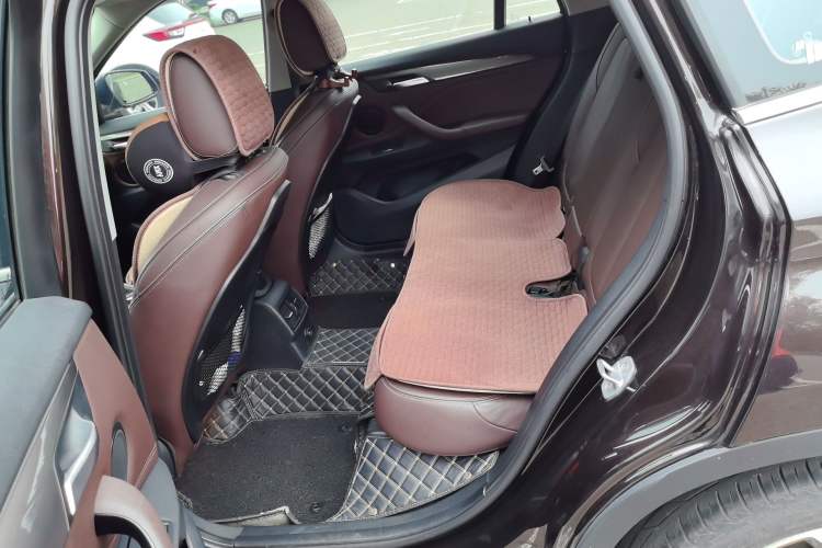 Used BMW X1 2018 xDrive20Li Luxury Edition Left Rear Seat