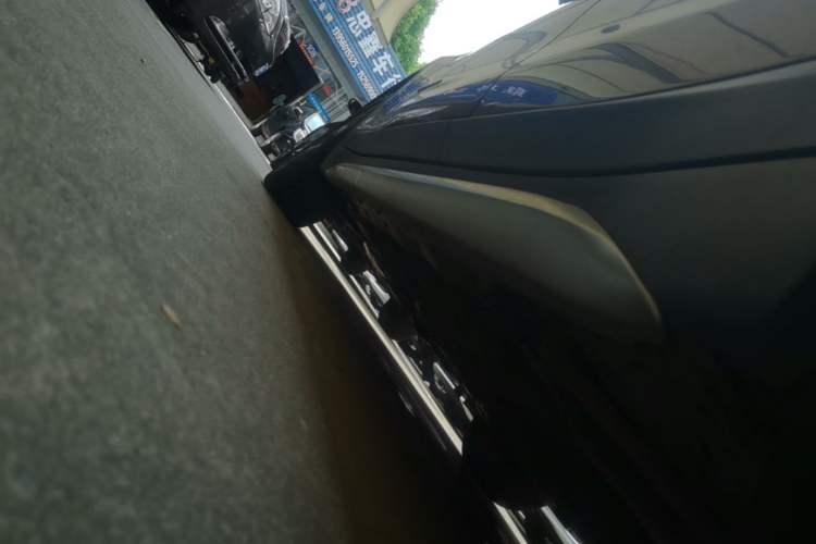 Used BMW X1 2018 xDrive20Li Luxury Edition Left Side Sill