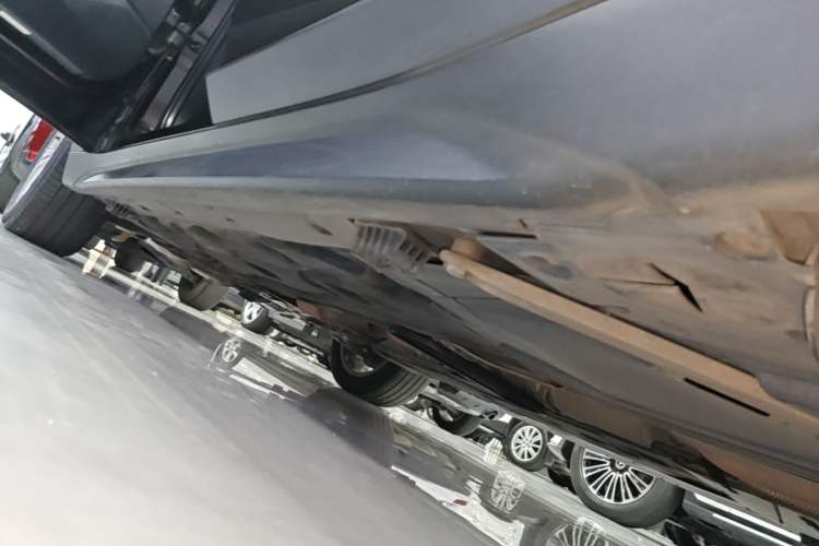 Used BMW X1 2018 sDrive20Li Leading Model Left Side Sill