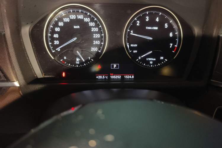 Used BMW X1 2018 sDrive18Li Luxury Model Odometer Close Up