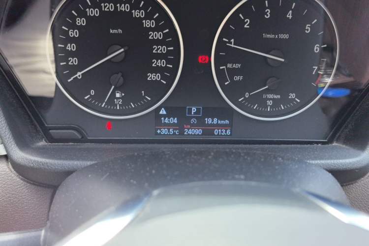 Used BMW X1 2018 sDrive18Li Luxury Model Odometer Close Up