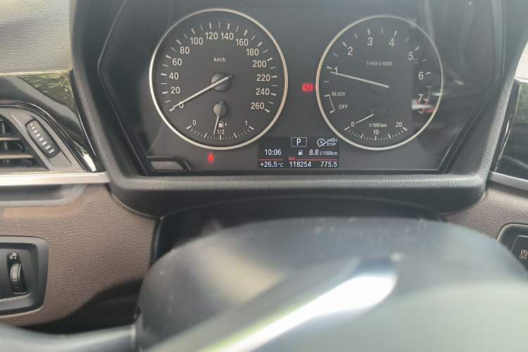 Used BMW X1 2018 sDrive18Li Luxury Model Odometer Close Up