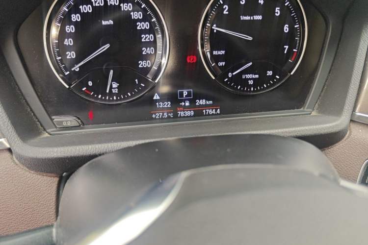 Used BMW X1 2018 sDrive18Li Luxury Model Odometer Close Up