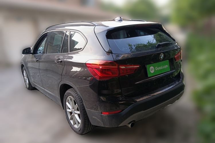 Used BMW X1 2018 sDrive18Li Fashion Model Rear Left 45 Deg