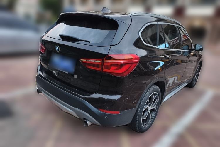 Used BMW X1 2018 xDrive20Li Luxury Edition Rear Right 45 Deg