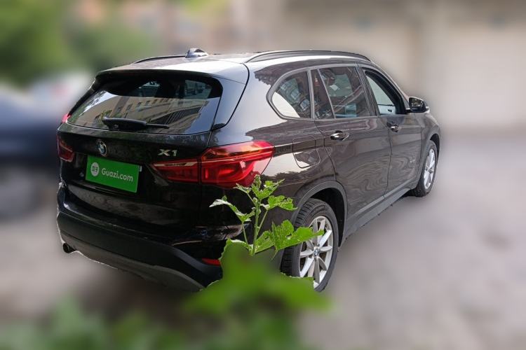 Used BMW X1 2018 sDrive18Li Fashion Model Rear Right 45 Deg