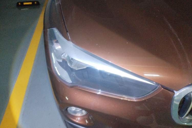 Used BMW X1 2018 sDrive18Li Fashion Model Right Front Headlight