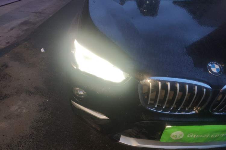 Used BMW X1 2018 sDrive18Li Luxury Model Right Front Headlight