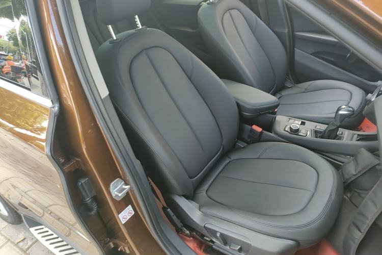 Used BMW X1 2018 sDrive20Li Leading Model Right Front Seat