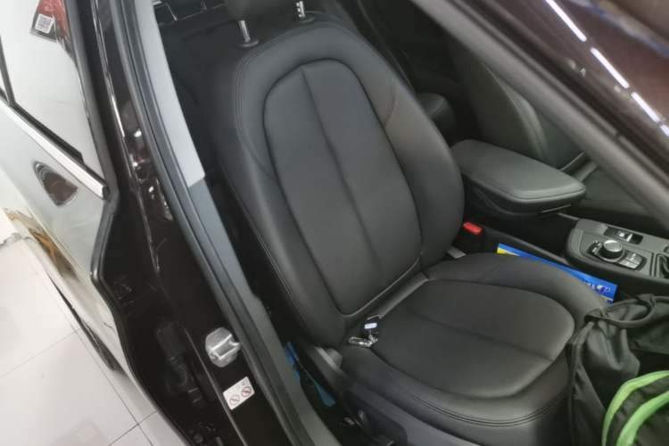 Used BMW X1 2018 sDrive18Li Fashion Model Right Front Seat
