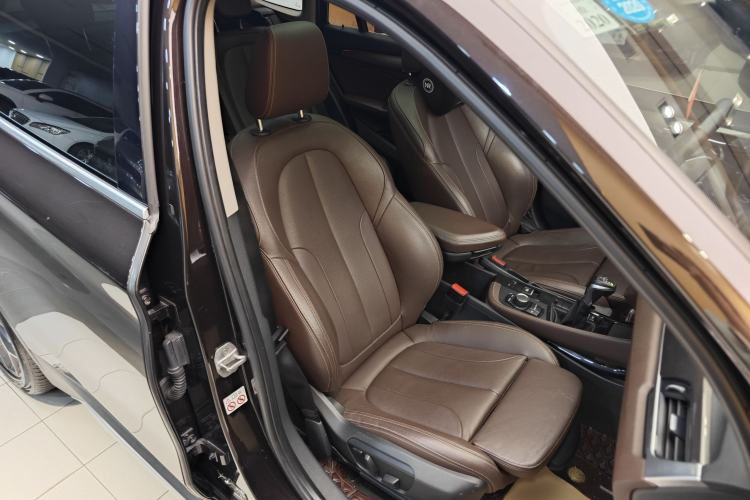 Used BMW X1 2018 sDrive18Li Luxury Model Right Front Seat