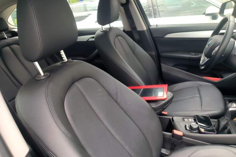 Used BMW X1 2018 sDrive18Li Fashion Model Right Front Seat