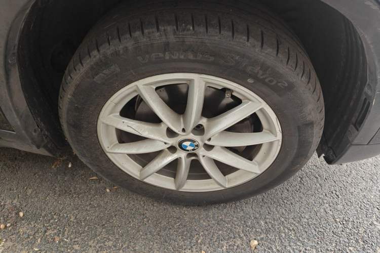 Used BMW X1 2018 sDrive18Li Fashion Model Right Front Wheel Hub