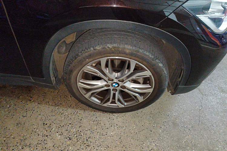 Used BMW X1 2018 sDrive20Li Leading Model Right Front Wheel Hub