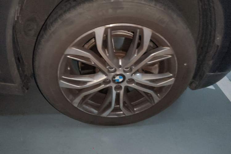 Used BMW X1 2018 sDrive20Li Leading Model Right Front Wheel Hub