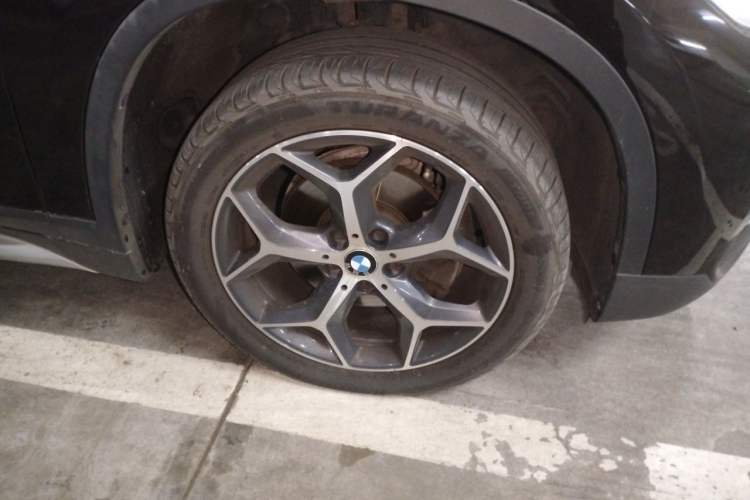 Used BMW X1 2018 sDrive18Li Luxury Model Right Front Wheel Hub