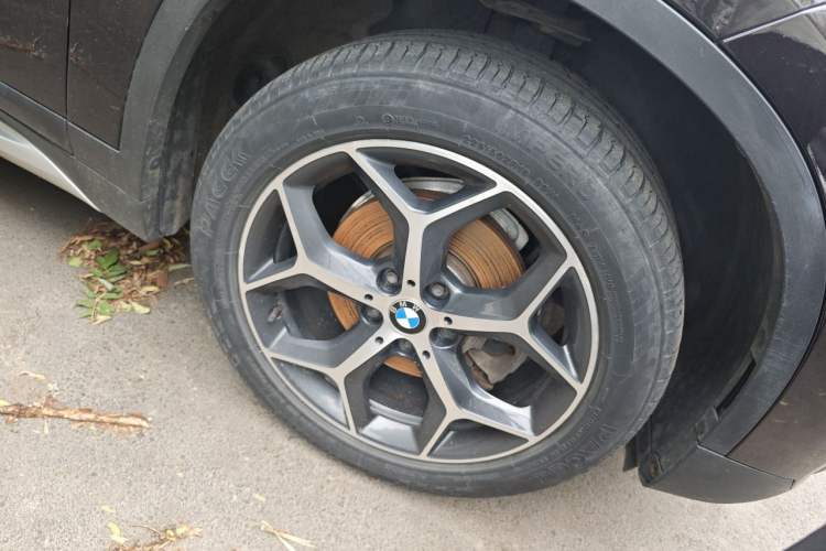 Used BMW X1 2018 sDrive18Li Luxury Model Right Front Wheel Hub