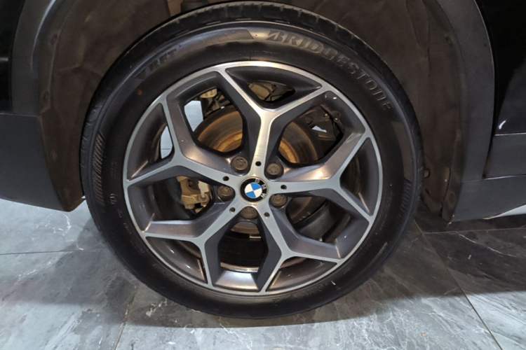 Used BMW X1 2018 sDrive18Li Luxury Model Right Rear Wheel Hub