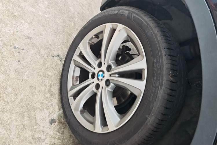 Used BMW X1 2018 sDrive18Li Luxury Model Right Rear Wheel Hub