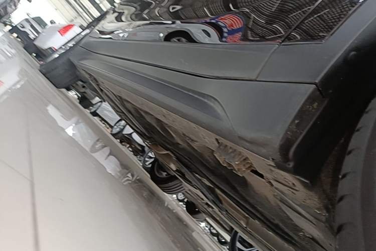 Used BMW X1 2018 sDrive20Li Leading Model Right Side Sill