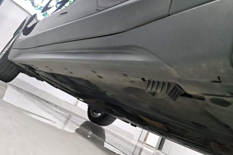 Used BMW X1 2018 sDrive20Li Leading Model Right Side Sill