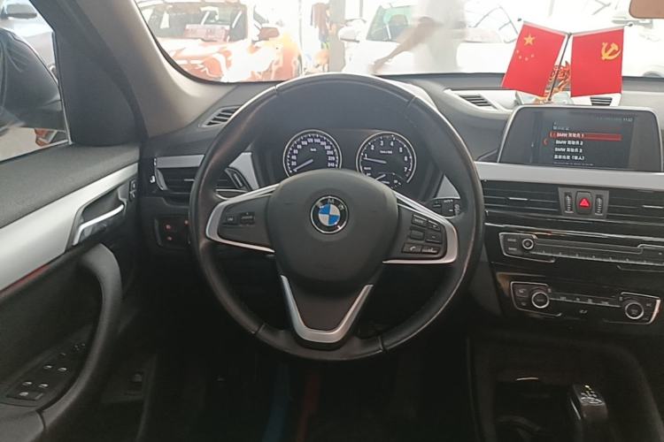 Used BMW X1 2018 sDrive20Li Leading Model Steering Wheel