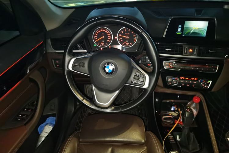 Used BMW X1 2018 xDrive20Li Luxury Edition Steering Wheel