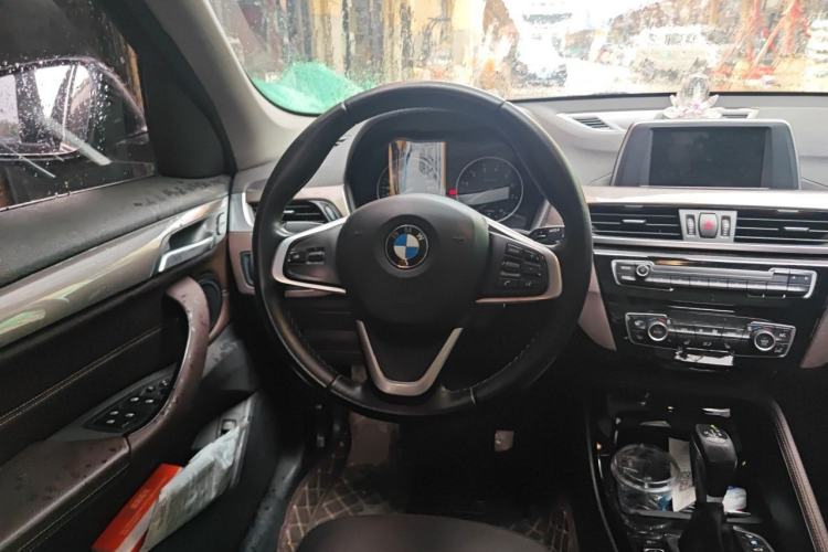 Used BMW X1 2018 sDrive18Li Luxury Model Steering Wheel