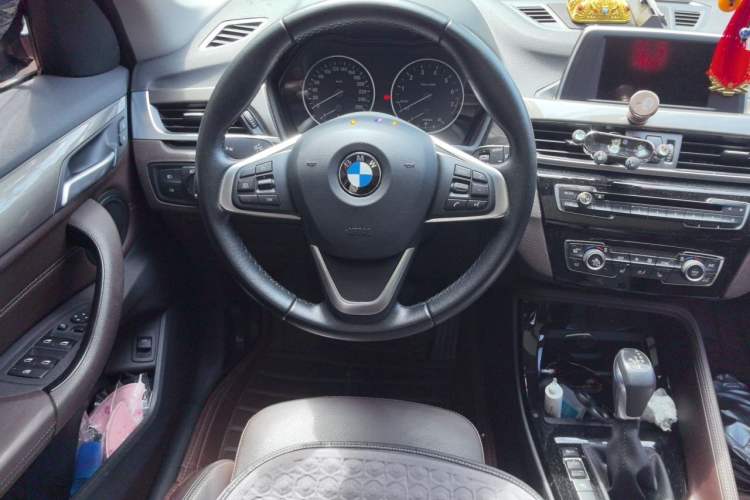 Used BMW X1 2018 sDrive18Li Luxury Model Steering Wheel