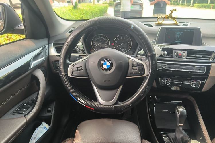 Used BMW X1 2018 sDrive18Li Luxury Model Steering Wheel