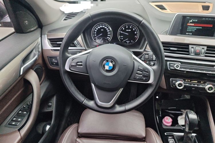 Used BMW X1 2018 sDrive18Li Luxury Model Steering Wheel