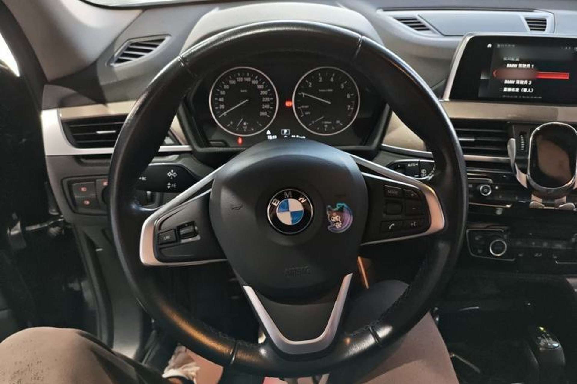 Used BMW X1 2018 xDrive20Li Luxury Edition Steering Wheel