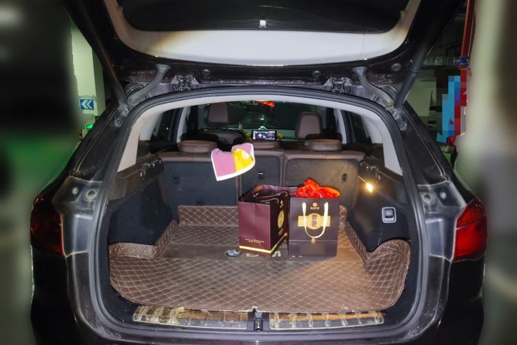 Used BMW X1 2018 sDrive18Li Luxury Model Trunk