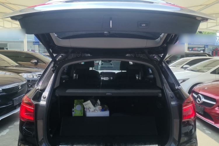 Used BMW X1 2018 xDrive20Li Luxury Edition Trunk