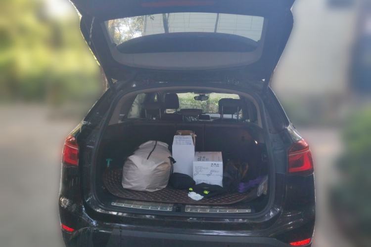 Used BMW X1 2018 xDrive20Li Luxury Edition Trunk