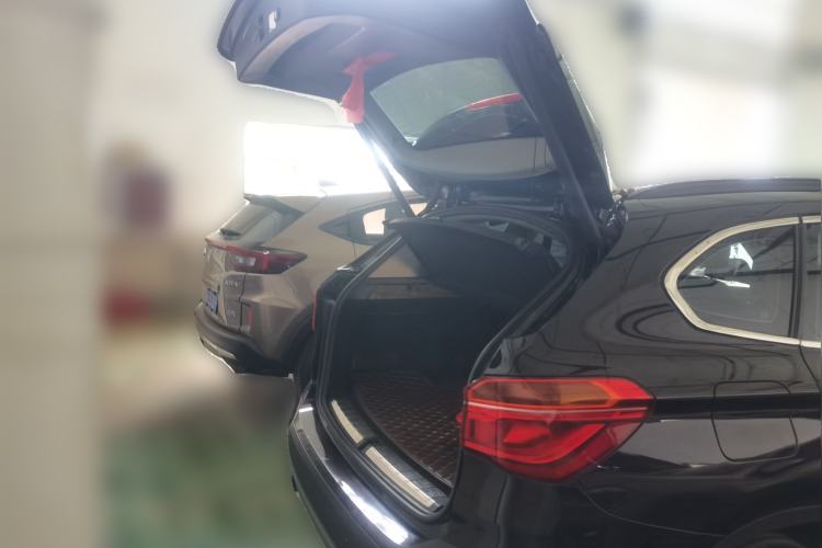 Used BMW X1 2018 sDrive18Li Fashion Model Trunk