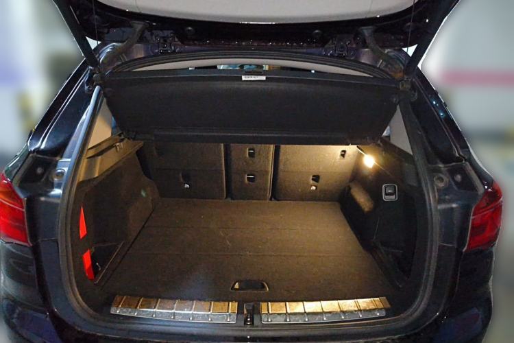 Used BMW X1 2018 sDrive20Li Leading Model Trunk