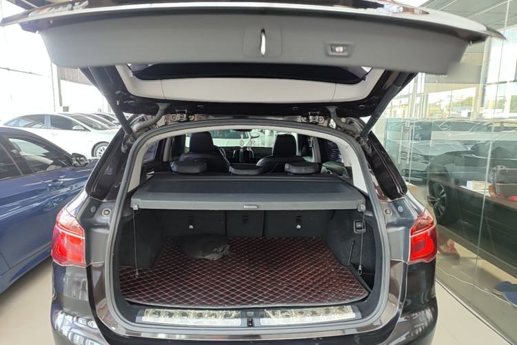Used BMW X1 2018 sDrive18Li Luxury Model Trunk