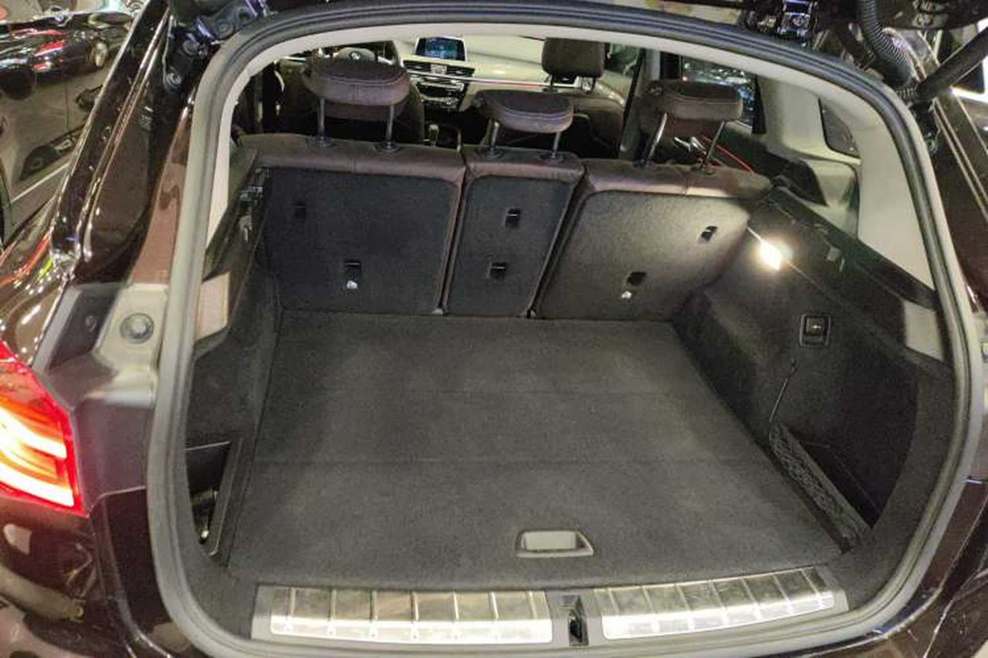 Used BMW X1 2018 xDrive20Li Luxury Edition Trunk