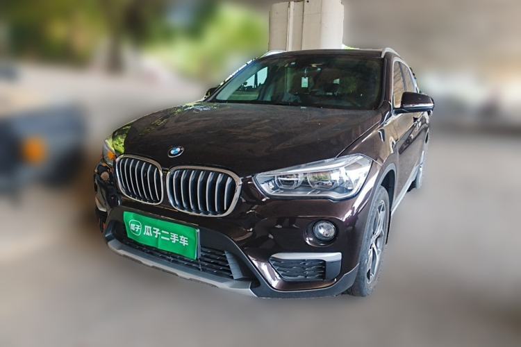 Used BMW X1 2018 sDrive18Li Luxury Model Guazi used car, China used car export, Used car for sale, Used cars, Cheapest cars for sale