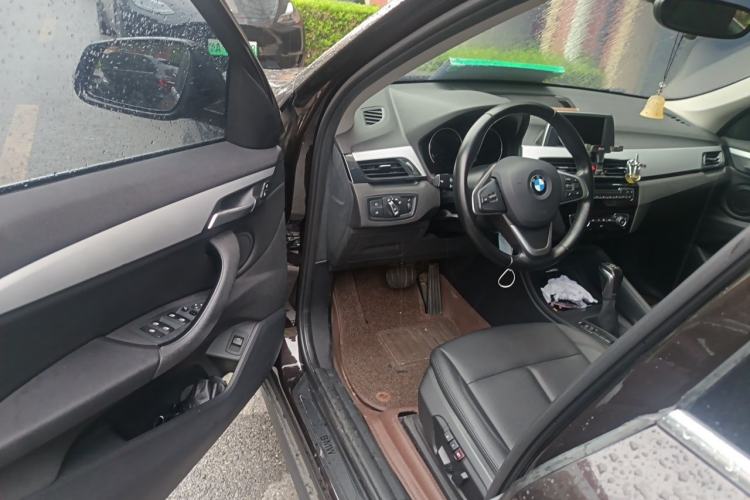 Used BMW X1 2018 sDrive20Li Leading Model Driver Seat