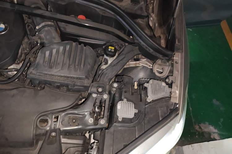 Used BMW X1 2018 xDrive20Li Luxury Model Engine Bay Left