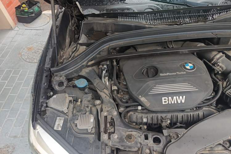 Used BMW X1 2018 sDrive20Li Leading Model Engine Bay Right