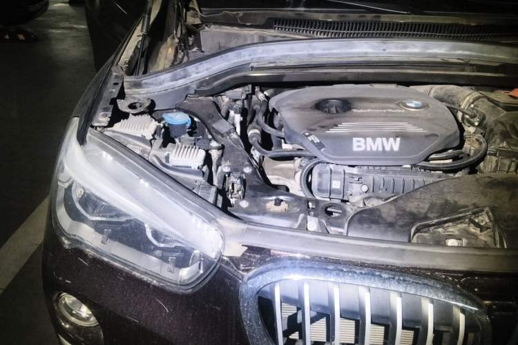 Used BMW X1 2018 sDrive18Li Luxury Model Engine Bay Right