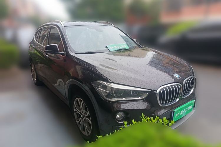 Used BMW X1 2018 sDrive20Li Leading Model Front Right 45 Deg