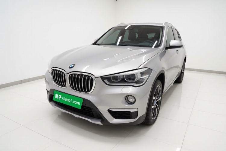 Used BMW X1 2018 xDrive20Li Luxury Model Guazi used car, China used car export, Used car for sale, Used cars, Cheapest cars for sale
