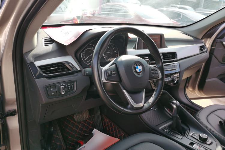 Used BMW X1 2018 sDrive18Li Fashion Model Interior 2