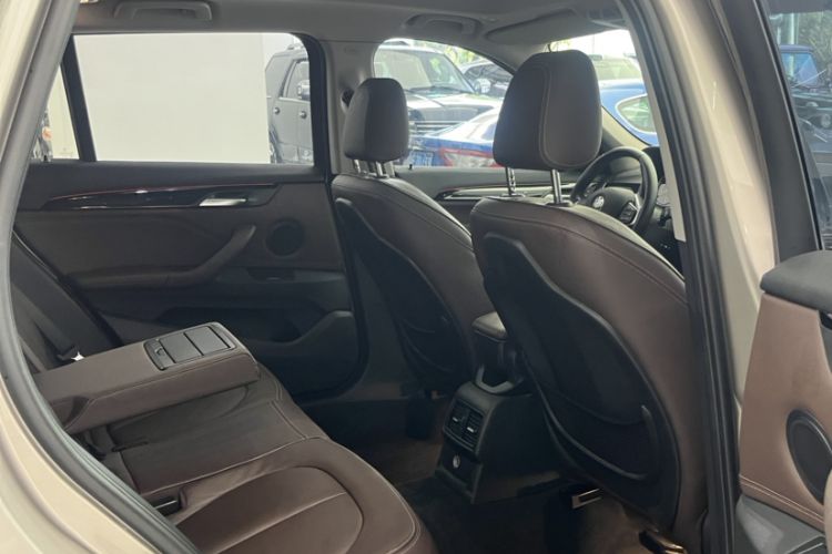 Used BMW X1 2018 sDrive18Li Luxury Model Interior 3
